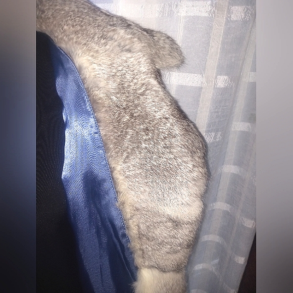 Gorgeous heather gray rabbit fur 1940s coat true vintage blue satin lining - Picture 6 of 8